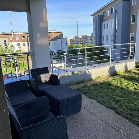 Apartman Optimum 1 *